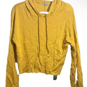 Women’s Charlotte Russe Yellow Cropped Long Sleeve Pullover Hoodie Medium
